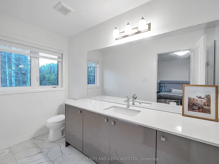9 Esquire Way — Photo 20