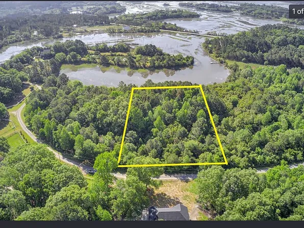 4844 Walking Horse Rd, Meggett, SC 29449