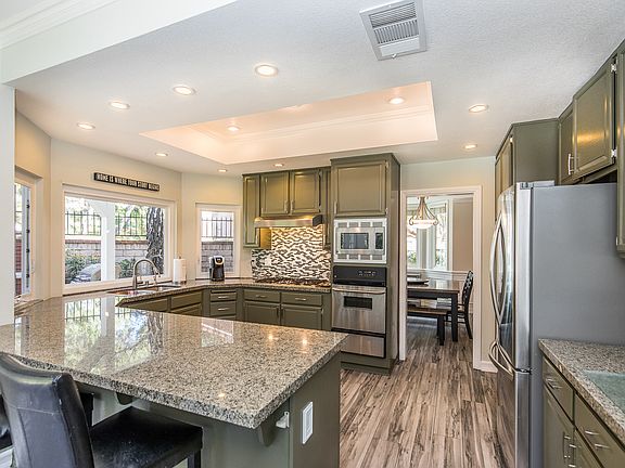 3rd image of 247 Fox Hills Dr