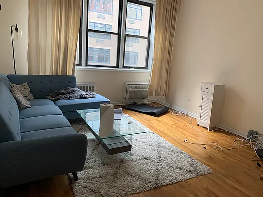 Rented by Prince Real Estate Associates LLC | media 16