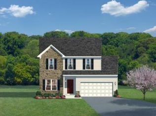 1263 Crystal Harbour Dr, Fairborn, OH 45324