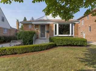 7424 W Jonquil Ter, Niles, IL 60714
