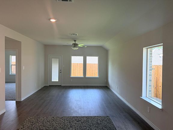 3rd image of 1313 Hopes Lake Dr