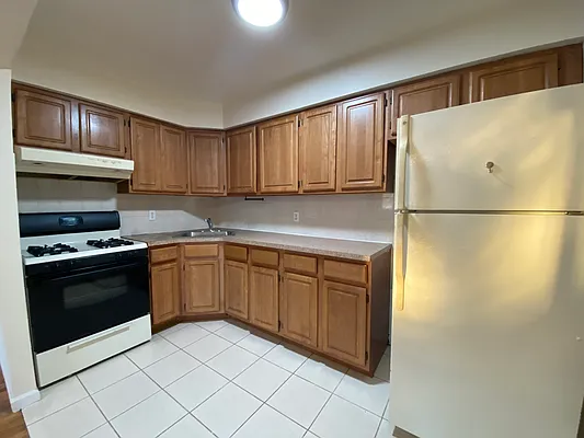 Rented by Compass | media 6