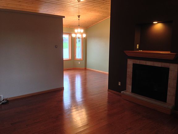 4th image of 161 Skyline Dr