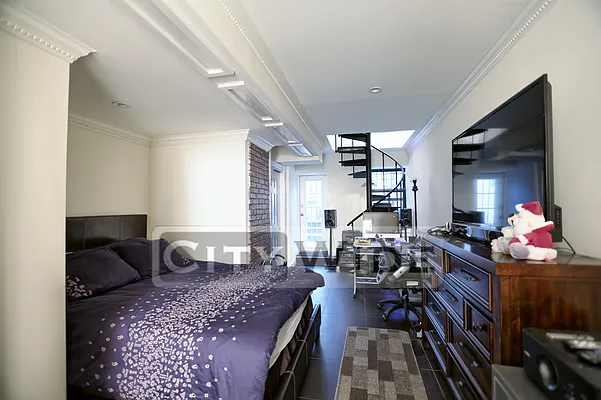 Rented by City Wide Apartments | media 2