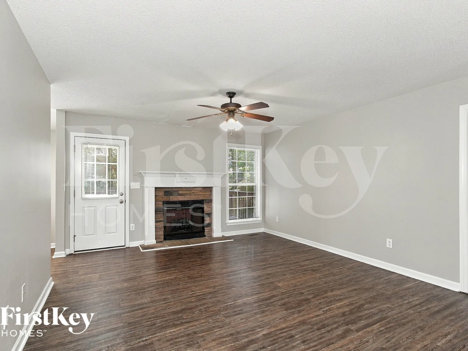 4 bed, 2.0 bath, 1368 sqft, $1,770 — Photo 2