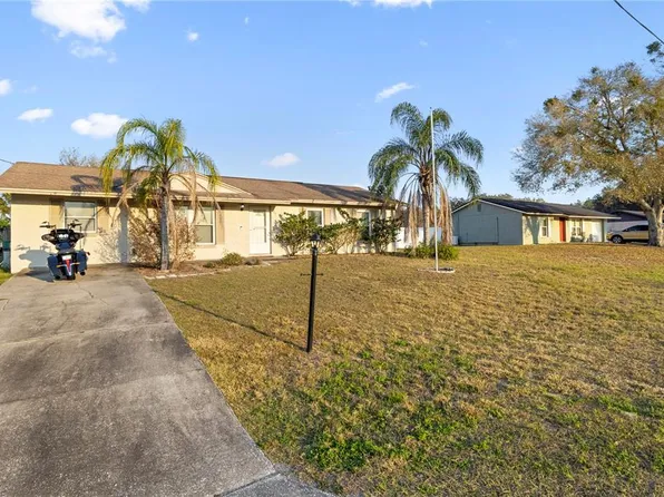 1215 PADGETT CIRCLE, LADY LAKE, FL 32159