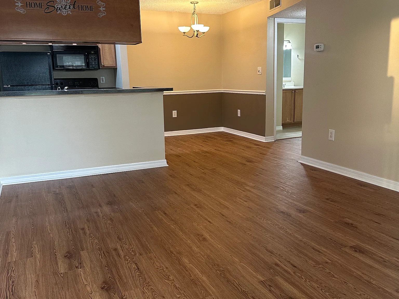 1 bed, 612 sqft, $1,299 — Photo 2