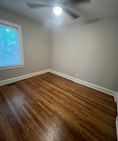 1410 Grove St — Photo 12