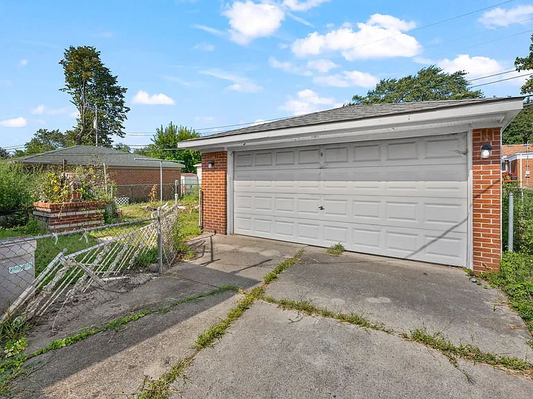 4020 Wall Ave — Photo 5