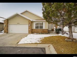 4583 Wedgewood Dr, Roy, UT 84067