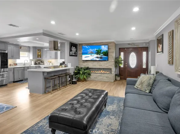 1868 E Gladwick St, Carson, CA 90746