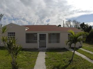 2414 NW 89th Ter, Miami, FL 33147