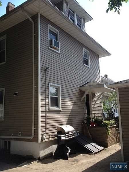 2nd image of 110 Clifton Ave