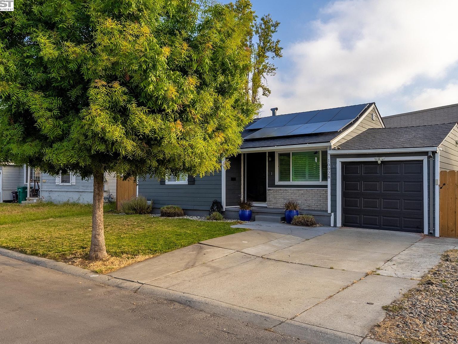 10028 Empire Rd, Oakland, CA 94603 Zillow