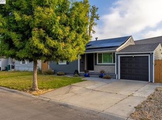 10028 Empire Rd, Oakland, CA 94603