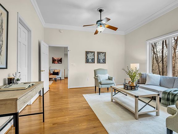 29th image of this home