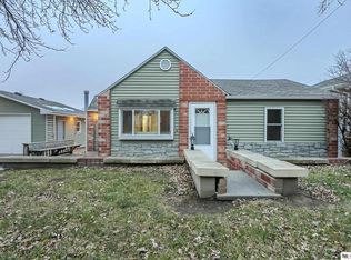 5034 S 53rd St, Omaha, NE 68117