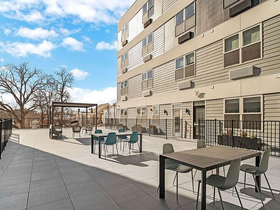 1st image of 7129 Keystone St #207