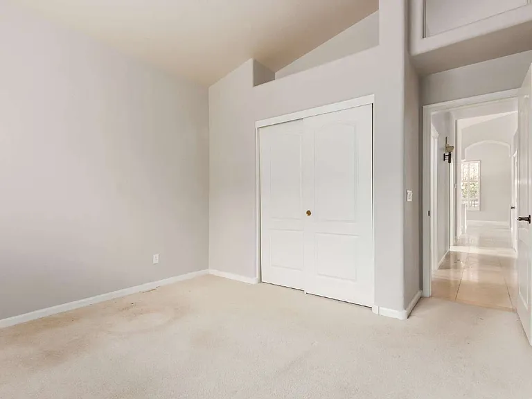 12591 E Paradise Dr — Photo 16