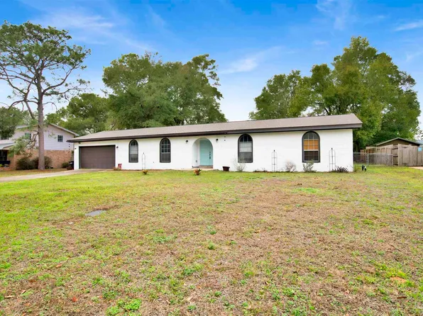 3840 Collingswood Rd, Pensacola, FL 32514