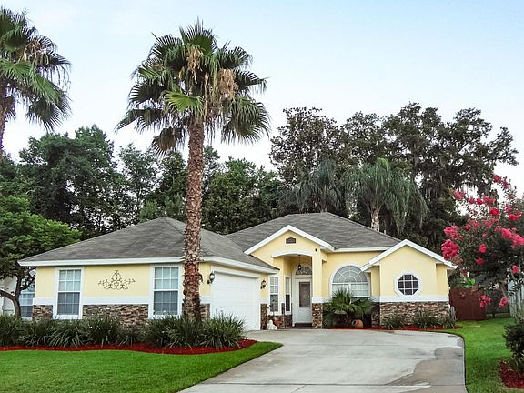 2nd image of 2876 Majestic Oaks Ln