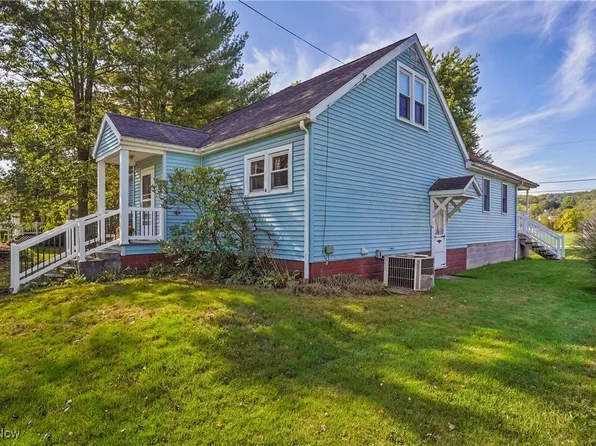 113 Walnut St, Scio, OH 43988