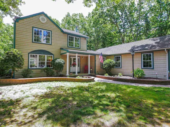 7 Broadmoor Dr, Egg Harbor Township, NJ 08234