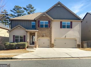 327 Red Fox Dr, Dallas, GA 30157