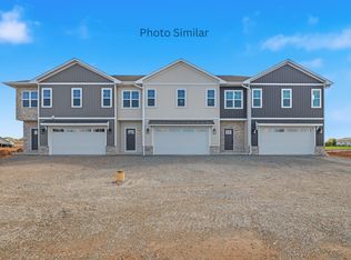 1853 London Rd, Green Bay, WI 54311
