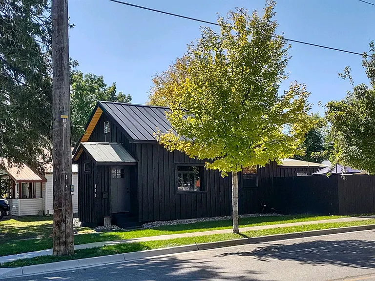 704 Somers Ave — Photo 26