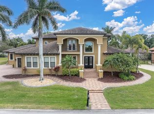 1067 Ashland Ave, Tarpon Springs, FL 34689