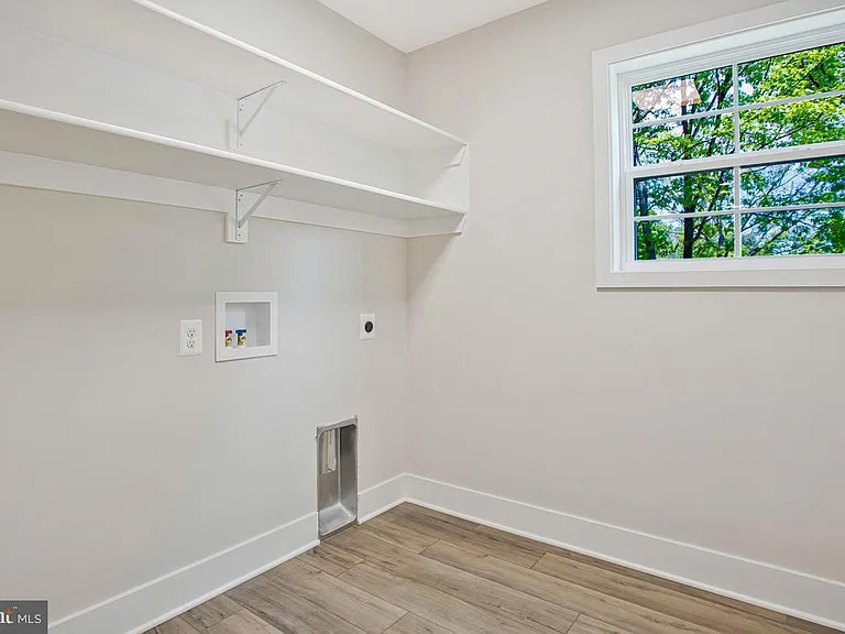 1316 Juniper St — Photo 30