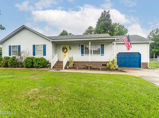 1013 Meadow Dr, Elizabeth City, NC 27909