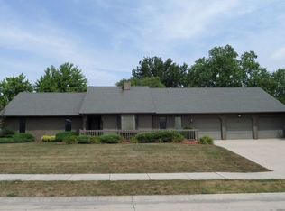 5509 Tunbridge Xing, Fort Wayne, IN 46815
