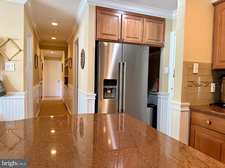 9300 Atlantic Ave #204 — Photo 4