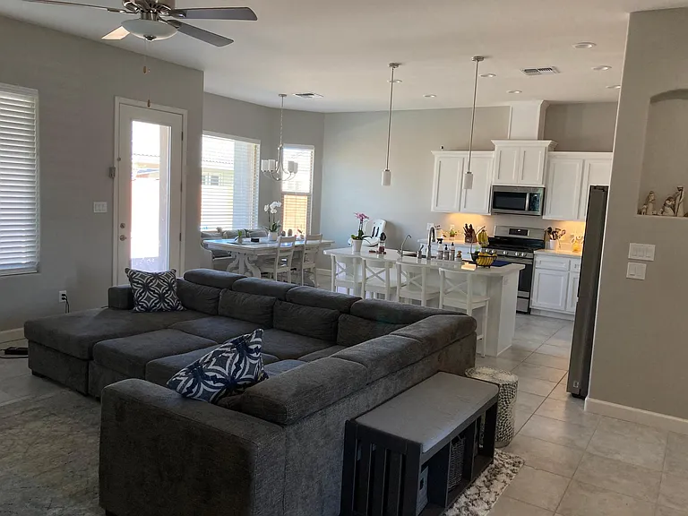 8192 E 35th Ln — Photo 7