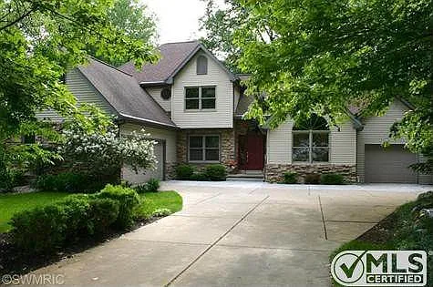 15643 Katherine Trl photo 1