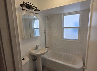 2542 N Mason Ave APT 1, Chicago, IL 60639