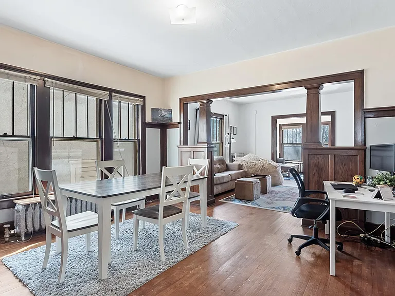 2539 Fillmore St NE — Photo 16