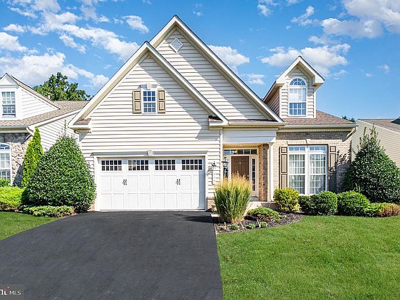 2nd image of 314 Victory Gallop Ct