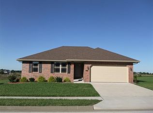 6201 N 10th Ave, Ozark, MO 65721