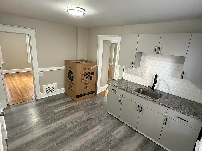23-25 Gridley St #1 — Photo 7