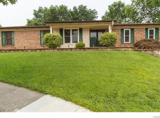 5015 Peyton Place Ct, Saint Louis, MO 63128