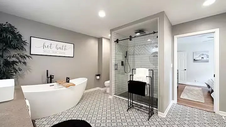 336 Everhard Rd SW #1 — Photo 11