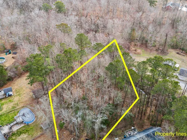 203 Huntcliff Road, New Bern, NC 28560