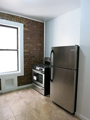 Rented by Bohemia Realty Group | media 2