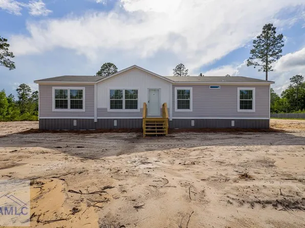 116 Chapman Plantation Rd, Jesup, GA 31545