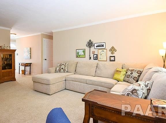 3rd image of 2616 N Kingston Dr